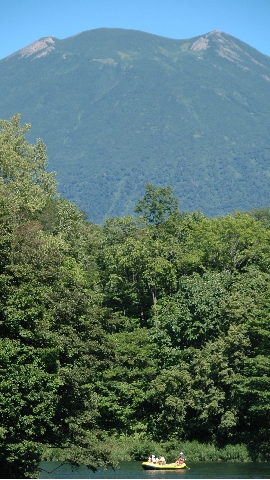 羊蹄山と遊河